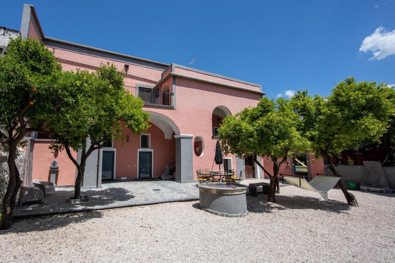 Palazzo D'Aquino Hotel Боскореале Екстериор снимка